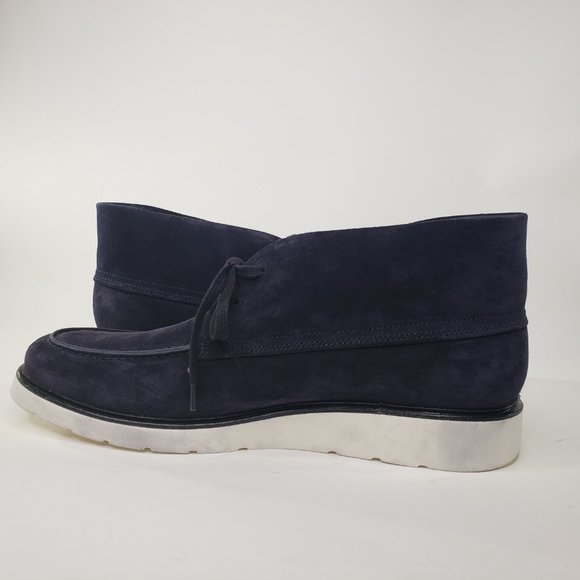 Vince. Wayde Suede Blue Navy Moc Toe Chukka Boots main image 4